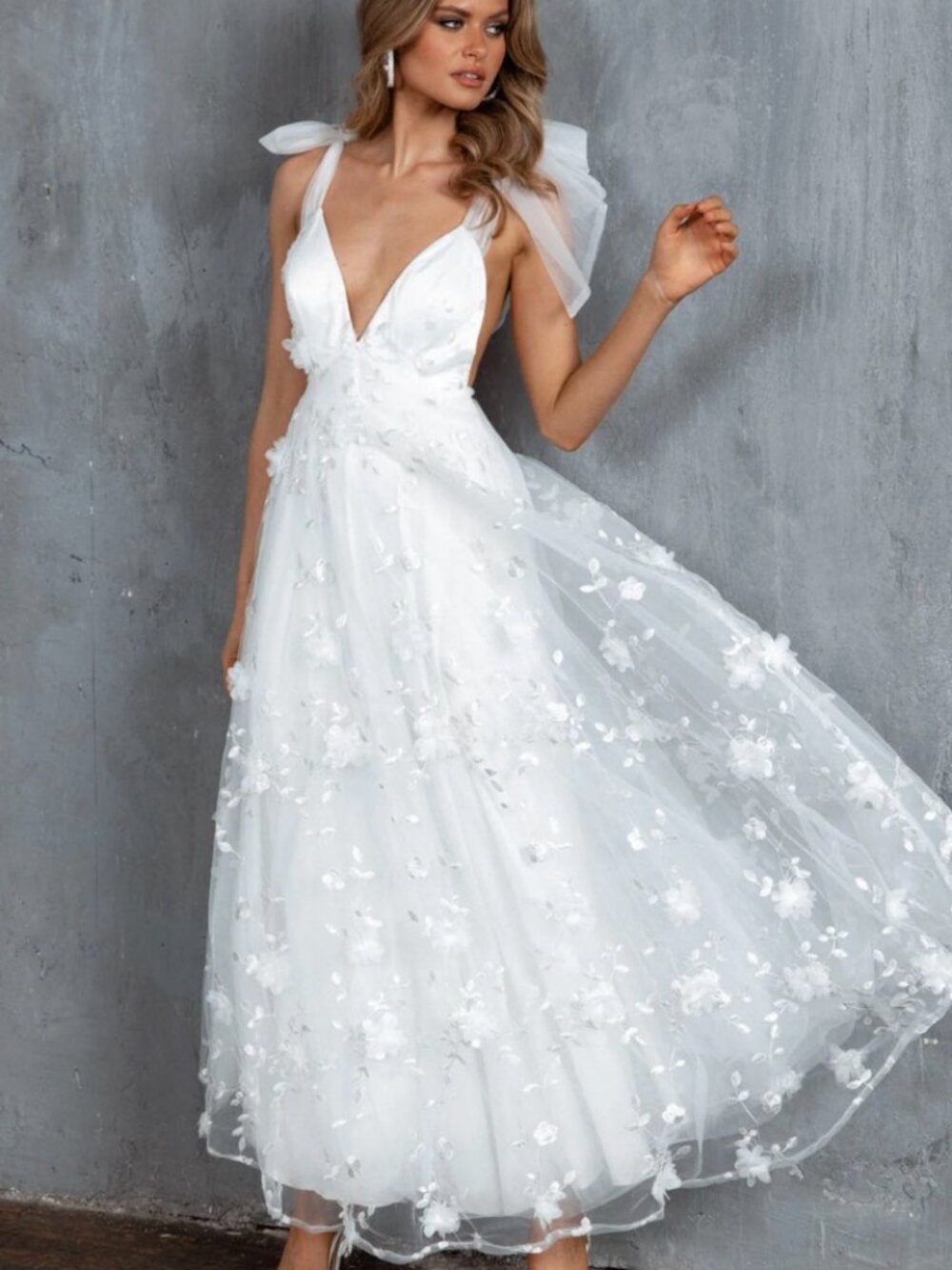 Selfie Leslie White Floral Tulle Dress | US 4